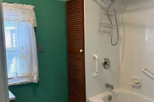 97 8th St NW, Barberton, OH 44203 - Photo 8