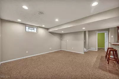 9642 Sunray Drive, Olmsted Twp, OH 44138 - Photo 38