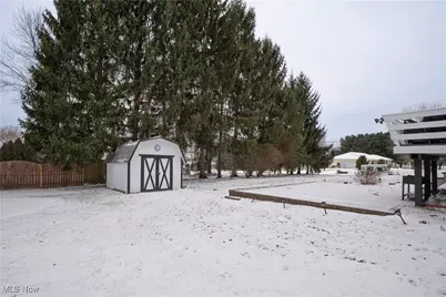 7463 Bentler Avenue NE, Canton, OH 44721 - Photo 34