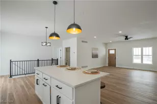 8421 Wadsworth Rd, Wadsworth, OH 44281 - Photo 8