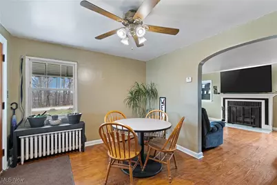 162 Perry Drive NW, Canton, OH 44708 - Photo 8