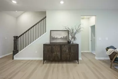 23724 Wally's Way, Columbia Station, OH 44028 - Photo 8
