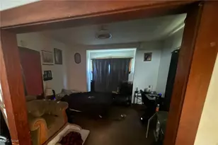 178 E Ravenwood Ave, Youngstown, OH 44507 - Photo 8