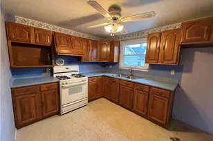 38462 S Beachview Rd, Willoughby, OH 44094 - Photo 4