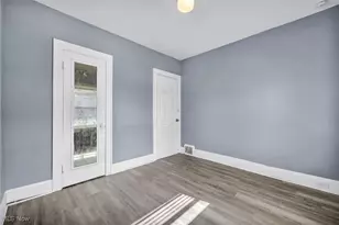 10613 Sandusky Ave, Loveland, OH 44105 - Photo 4