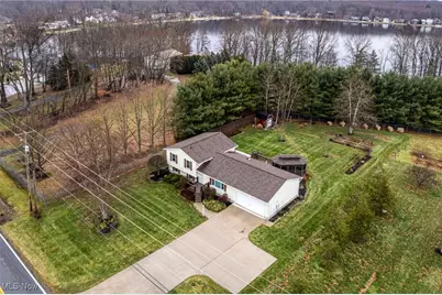 1838 Sandy Lake Road, Ravenna, OH 44266 - Photo 10