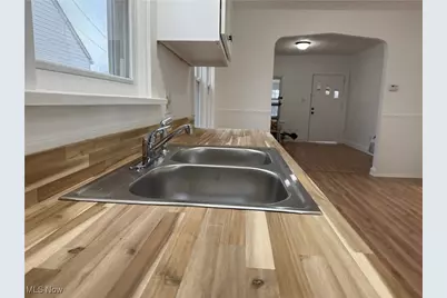 1241 Bedford Avenue SW, Canton, OH 44710 - Photo 16