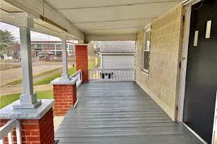 1241 Bedford Ave SW, Canton, OH 44710 - Photo 10