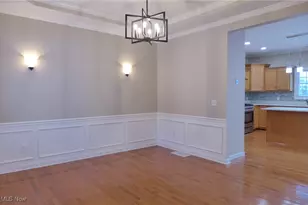 35160 Spatterdock Ln, Solon, OH 44139 - Photo 8