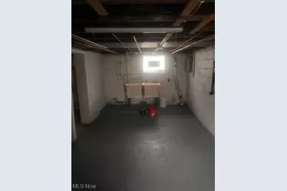 1796 Bonnie Brae NE, Warren, OH 44483 - Photo 18