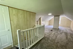 857 Kennebec Ave, Akron, OH 44305 - Photo 8