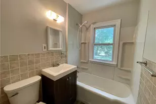 857 Kennebec Ave, Akron, OH 44305 - Photo 10