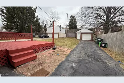 4643 E 90th Street, Garfield Heights, OH 44125 - Photo 16