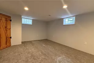4643 E 90th St, Garfield Heights, OH 44125 - Photo 12