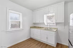 2197 W 104th St, Loveland, OH 44102 - Photo 6