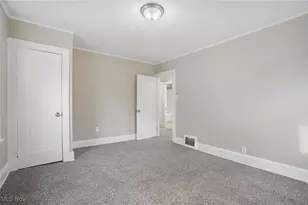 580 Moreley Ave, Akron, OH 44320 - Photo 18