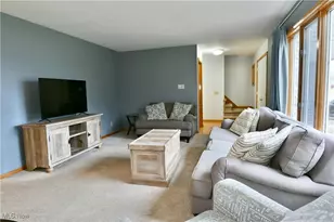 5298 Calla Ave NW, Champion, OH 44483 - Photo 8