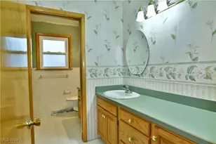 5298 Calla Ave NW, Champion, OH 44483 - Photo 34