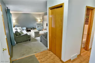 5298 Calla Ave NW, Champion, OH 44483 - Photo 4