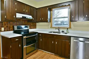 5298 Calla Ave NW, Champion, OH 44483 - Photo 14