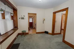 219 W Central Ave, Ravenna, OH 44266 - Photo 10