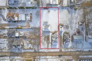 219 W Central Ave, Ravenna, OH 44266 - Photo 6