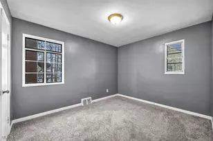 422 E 222nd St, Euclid, OH 44123 - Photo 18