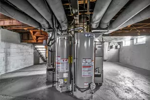 422 E 222nd St, Euclid, OH 44123 - Photo 28