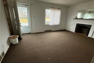 95 E Earle Ave, Youngstown, OH 44507 - Photo 6