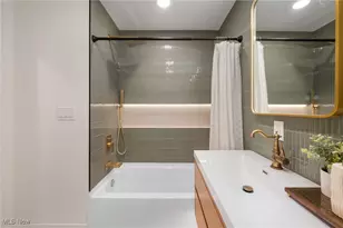 24270 Hermitage Rd, Huber Heights, OH 44122 - Photo 26