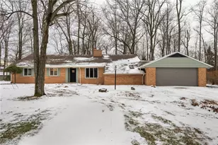 24270 Hermitage Rd, Huber Heights, OH 44122 - Photo 1