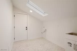 24270 Hermitage Rd, Huber Heights, OH 44122 - Photo 32