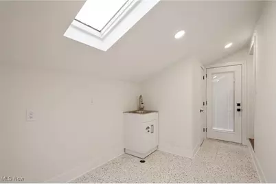 24270 Hermitage Road, Huber Heights, OH 44122 - Photo 36