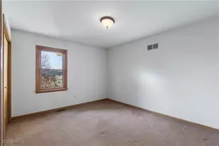 5773 Smith Kramer St NE, Hartville, OH 44632 - Photo 22