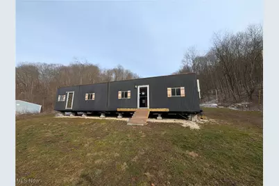 1054 Bergholz Road SE, Mechanicstown, OH 43908 - Photo 2