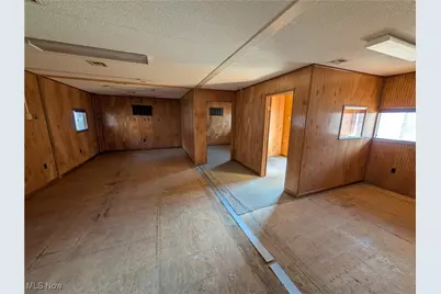 1054 Bergholz Road SE, Mechanicstown, OH 43908 - Photo 16