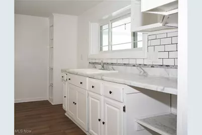 114 Oneta, Youngstown, OH 44509 - Photo 2