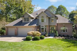 1296 Russell Dr NW, Bolivar, OH 44612 - Photo 2