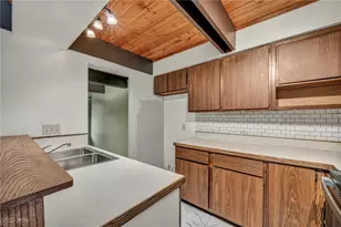 888 Snowfall Spur, Akron, OH 44313 - Photo 8