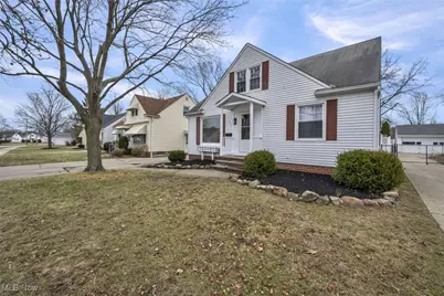 375 Beechwood Drive, Willowick, OH 44095 - Photo 2