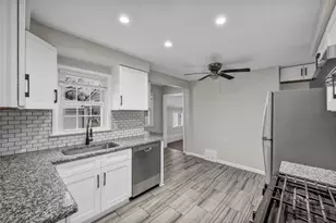 375 Beechwood Dr, Willowick, OH 44095 - Photo 8