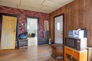 319 N Williams St, Bryan, OH 43506 - Photo 14