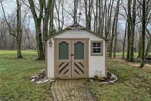 1238 Maxfli Dr, Akron, OH 44312 - Photo 40