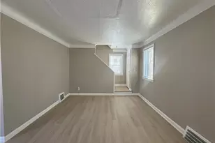 17404 Throckley Ave, Loveland, OH 44128 - Photo 4