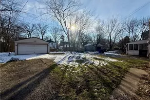 17404 Throckley Ave, Loveland, OH 44128 - Photo 40