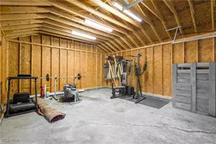 1024 W 54th St, Ashtabula, OH 44004 - Photo 16