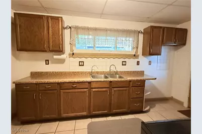 182 Wall Street, Weirton, WV 26062 - Photo 2