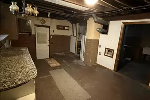 182 Wall St, Weirton, WV 26062 - Photo 30