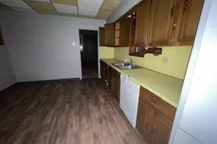 2402 14th St NE, Canton, OH 44705 - Photo 6