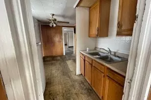 2402 14th St NE, Canton, OH 44705 - Photo 10